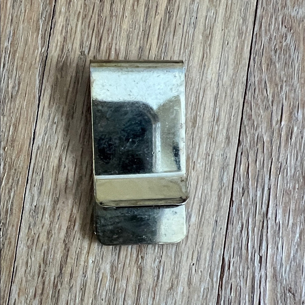 1970's Vintage Tiger Design Money Clip GUC ❤️ - Picture 3 of 5